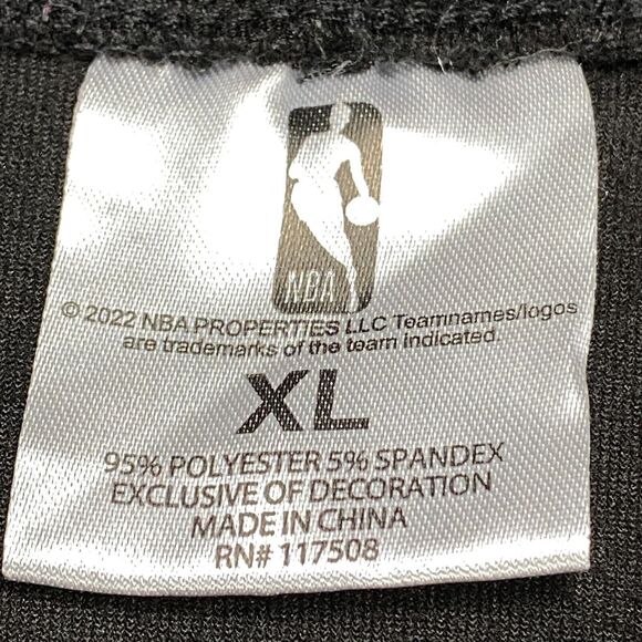 Chicago Bulls Jacket Mens XL Black NBA Basketball Sports Hooded Full Zipper - Picture 5 of 15